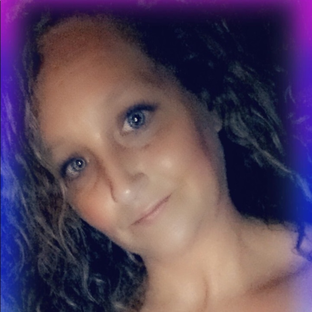 Meet your Posher, Terri